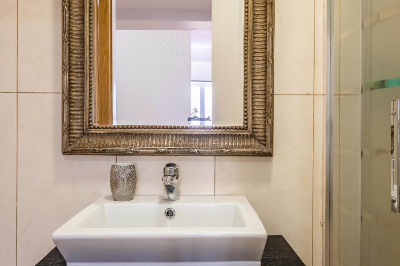 Cayres Suites Carmo 丰沙尔 外观 照片